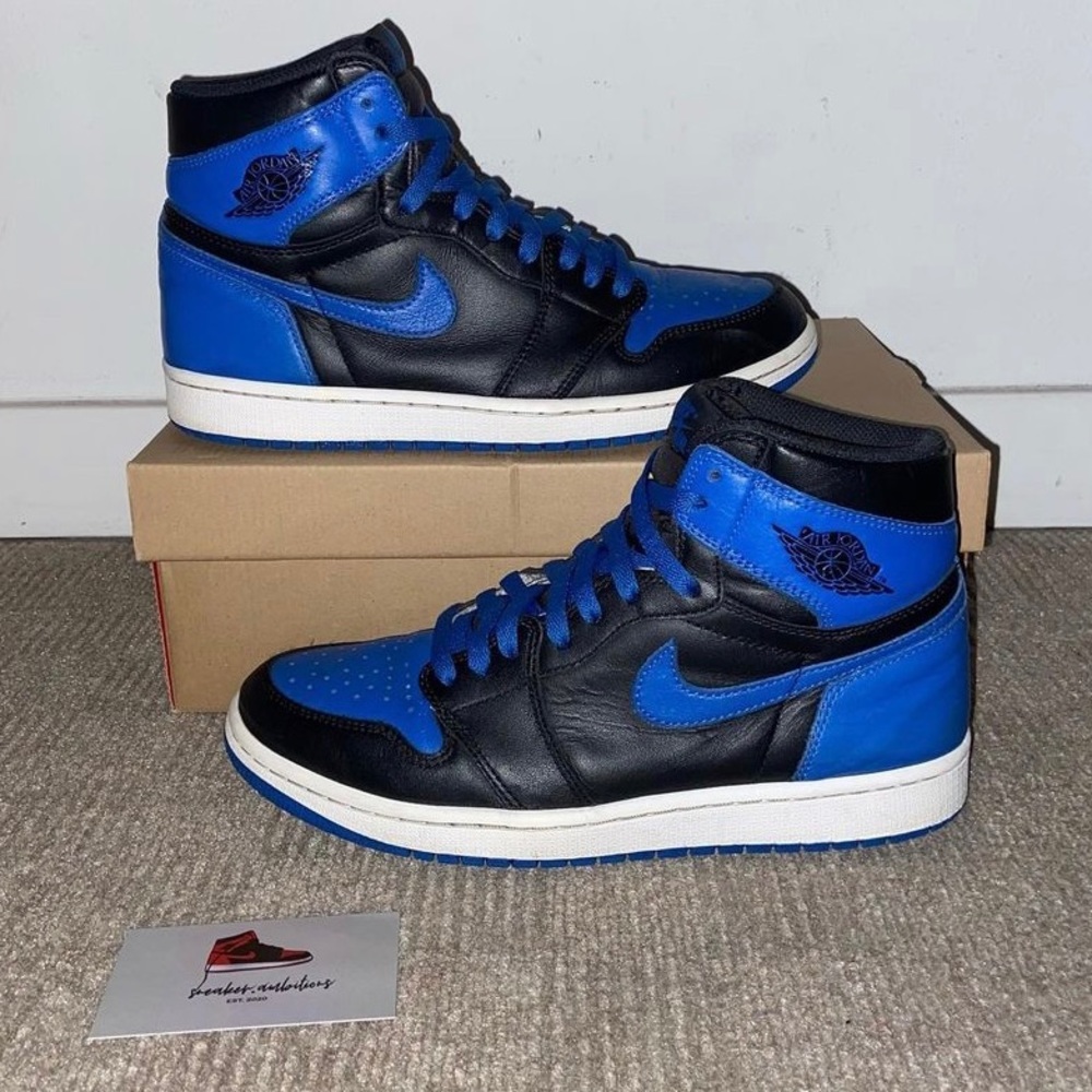SOLD ❌ Jordan 1 Royal Size 8.5